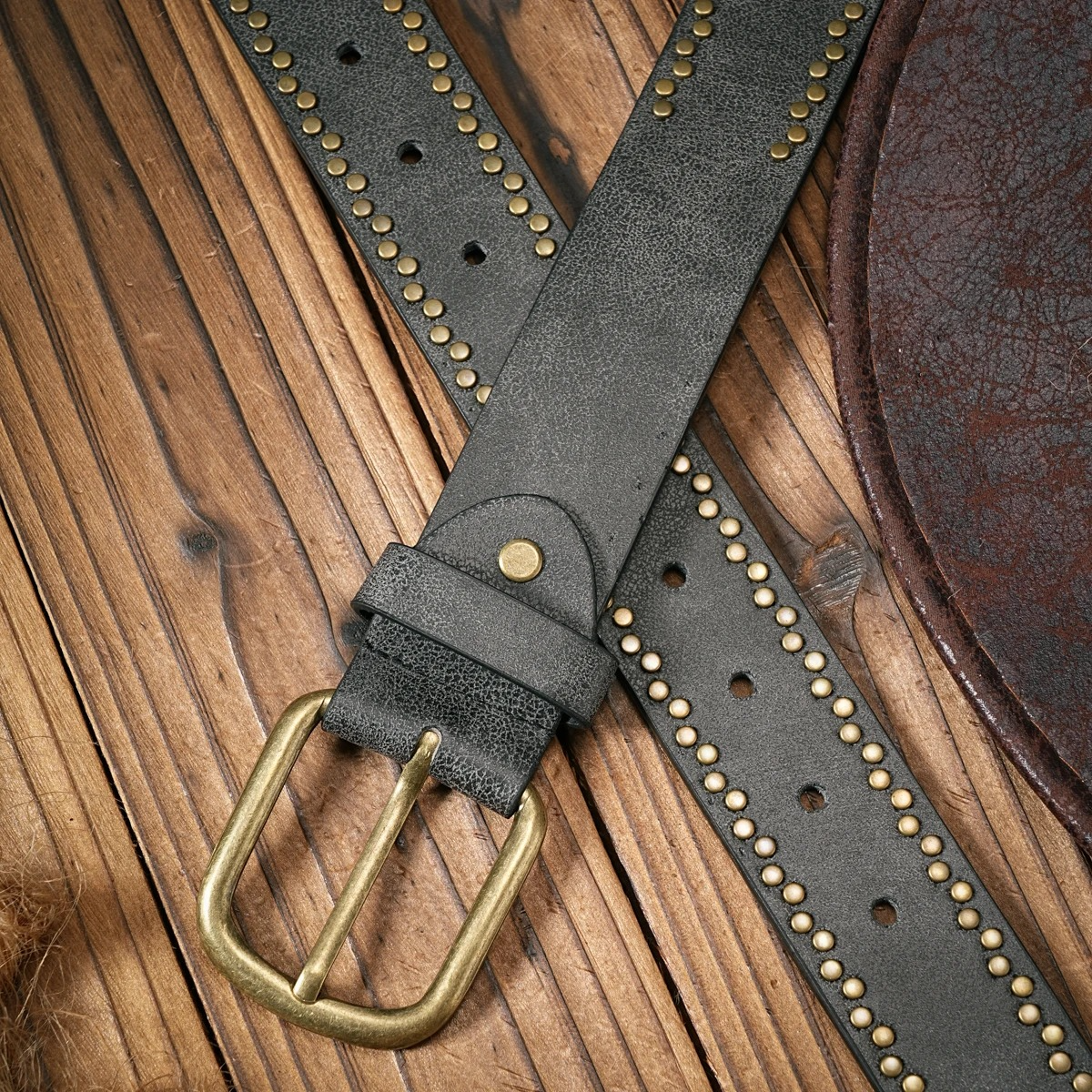 Vintage and fashion collision! PU leather alloy buckle waistband