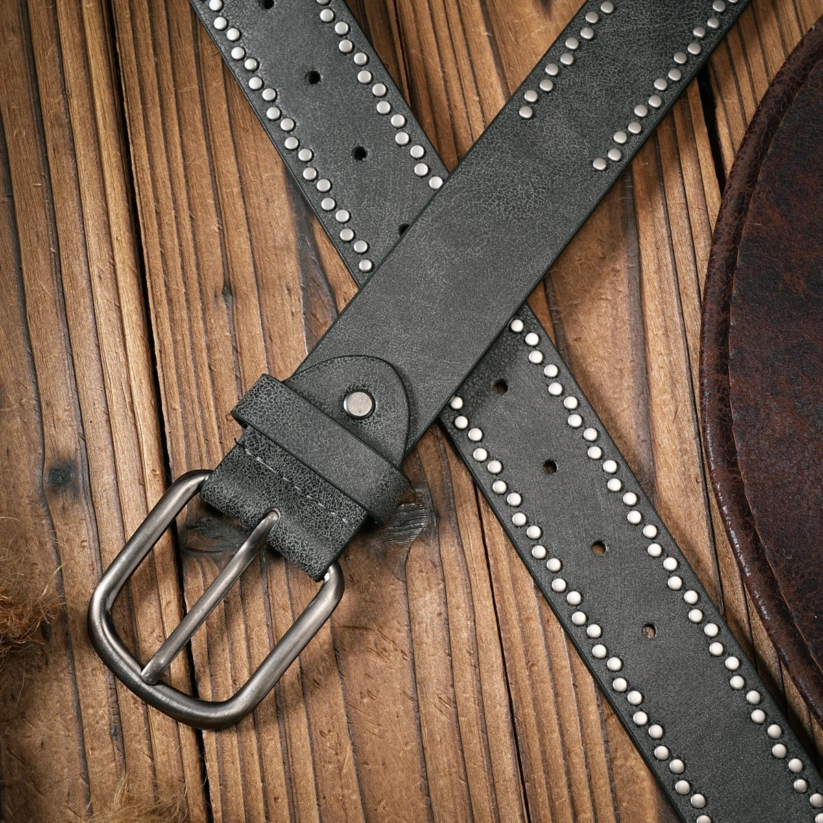 Vintage and fashion collision! PU leather alloy buckle waistband